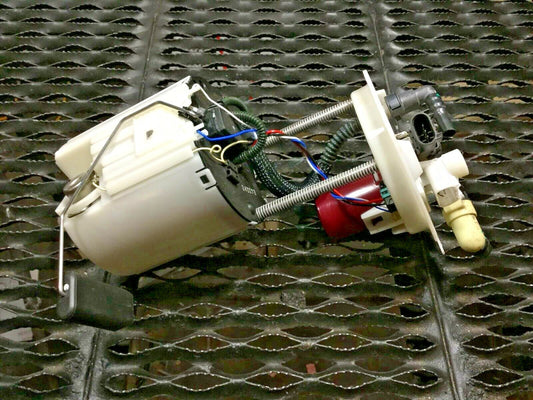 11 12 13 14 15 Chevrolet Cruze Gas Fuel Pump 13503108a OEM