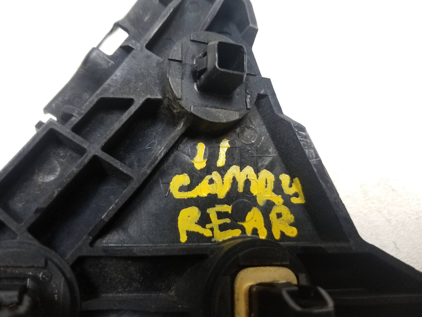 2007-2011 Toyota Camry Rear Bumper Retainer Bracket Left & Right 2pcs OEM