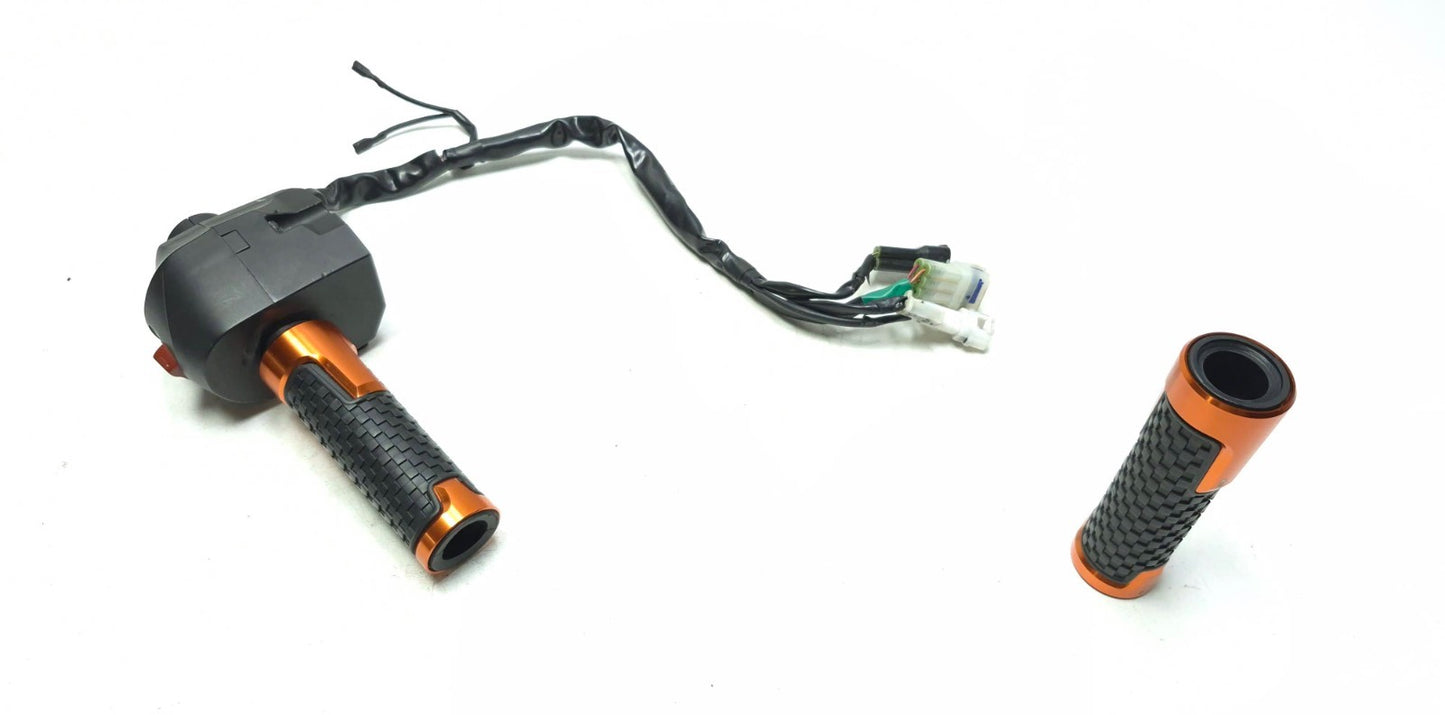2017 Ktm 390 Duke Right Handlebar Switch & Grip Pair OEM