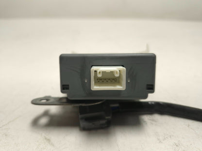 2007 Toyota Corolla Door Control Module OEM