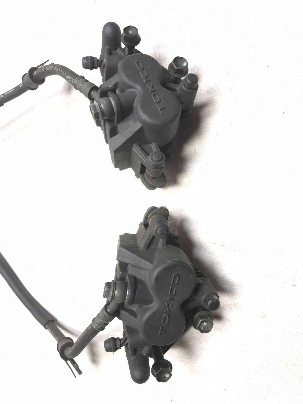 2001 Suzuki Gsx 750f Katana Front Brake Caliper Pair & Brake Hose OEM