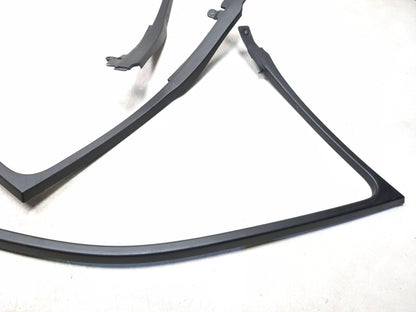 2018 Chrysler 300 Door Window Frame Opening Molding Trim Front & Rear 4pcs OEM
