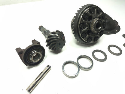 2013 Cadillac Escalade Esv Rear Differential Set 8.5 /8.625 30 Spline OEM