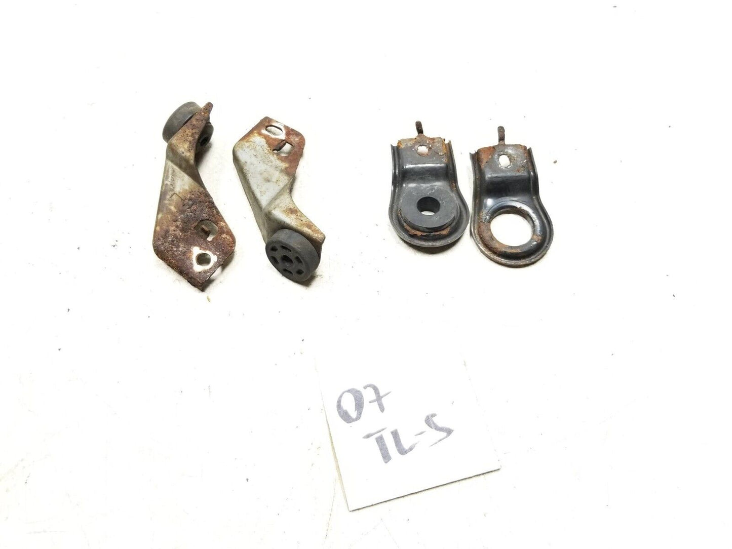 2007 2008 Acura Tl Type S Radiator Bracket 4pcs OEM