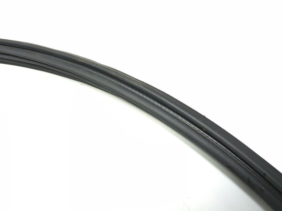 2013 Honda Cr-z Rear  Trunk Tailgate Weatherstrip Seal OEM