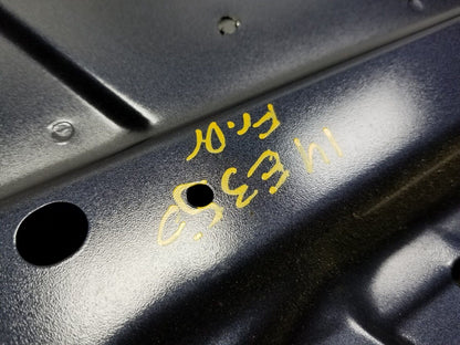 11 12 13 14 15 Mercedes E350 E550 E63 Door W212 Front Driver Shell. Sedan ✅
