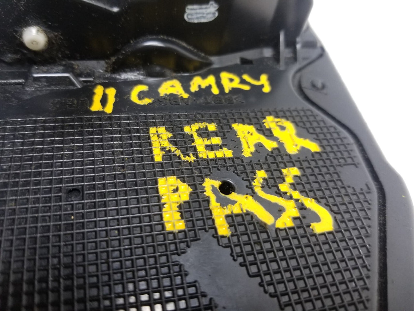 2007-2011 Toyota Camry Door Lock Actuator & Handle Rear Passenger Side Rh OEM