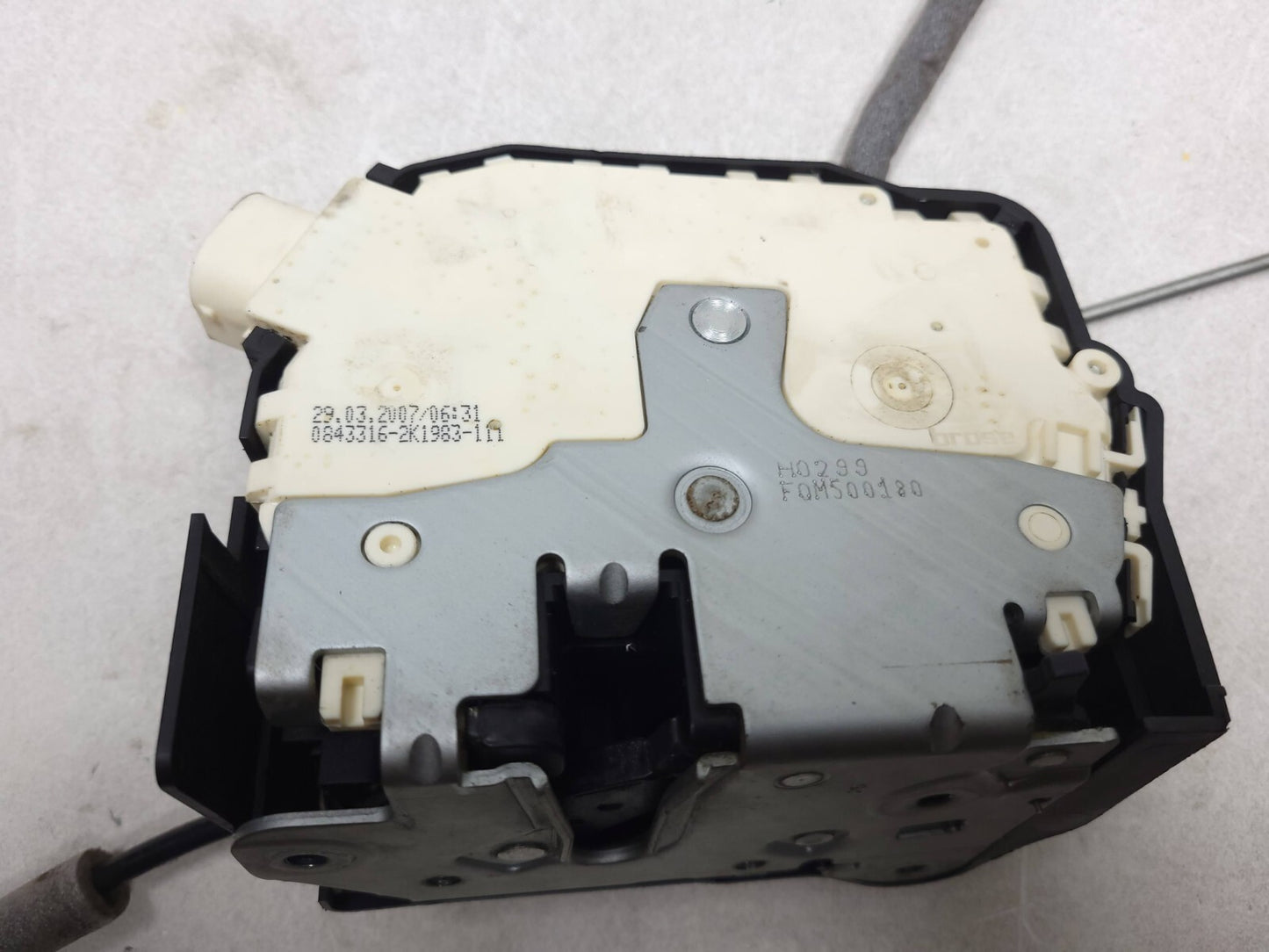2007 Range Rover Rear Door Lock Latch Actuator Right Passenger Side OEM