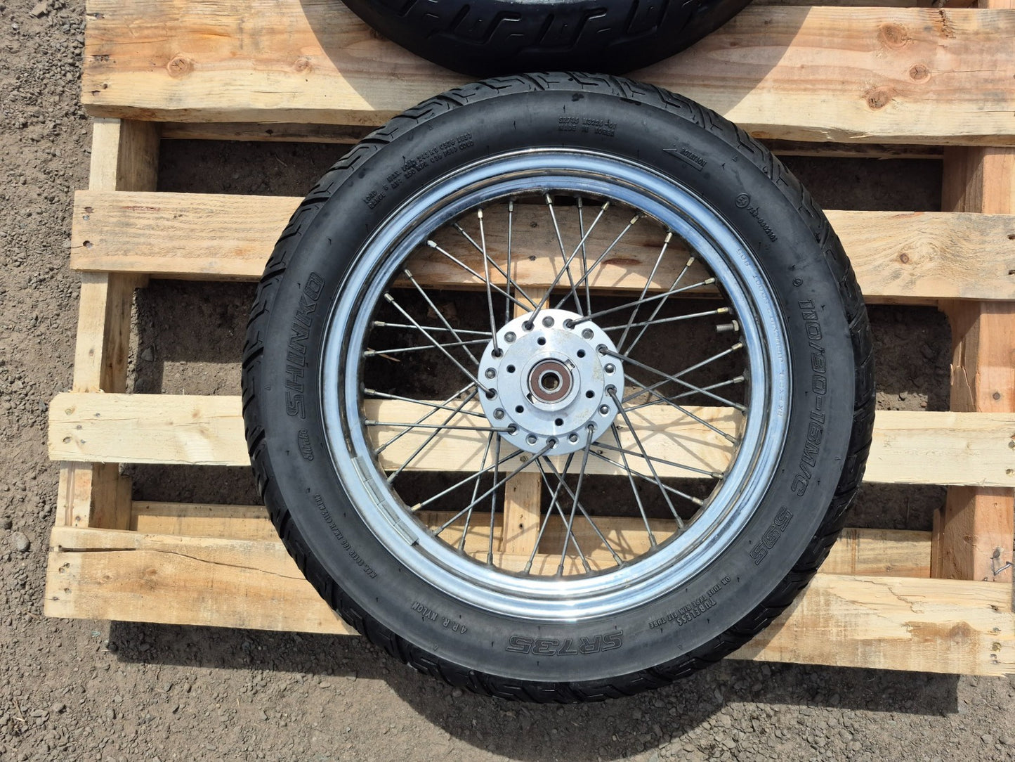 2006 Suzuki Gz250 Wheel Rim W/ Tire Front & Rear Pair R 16 R 15 OEM