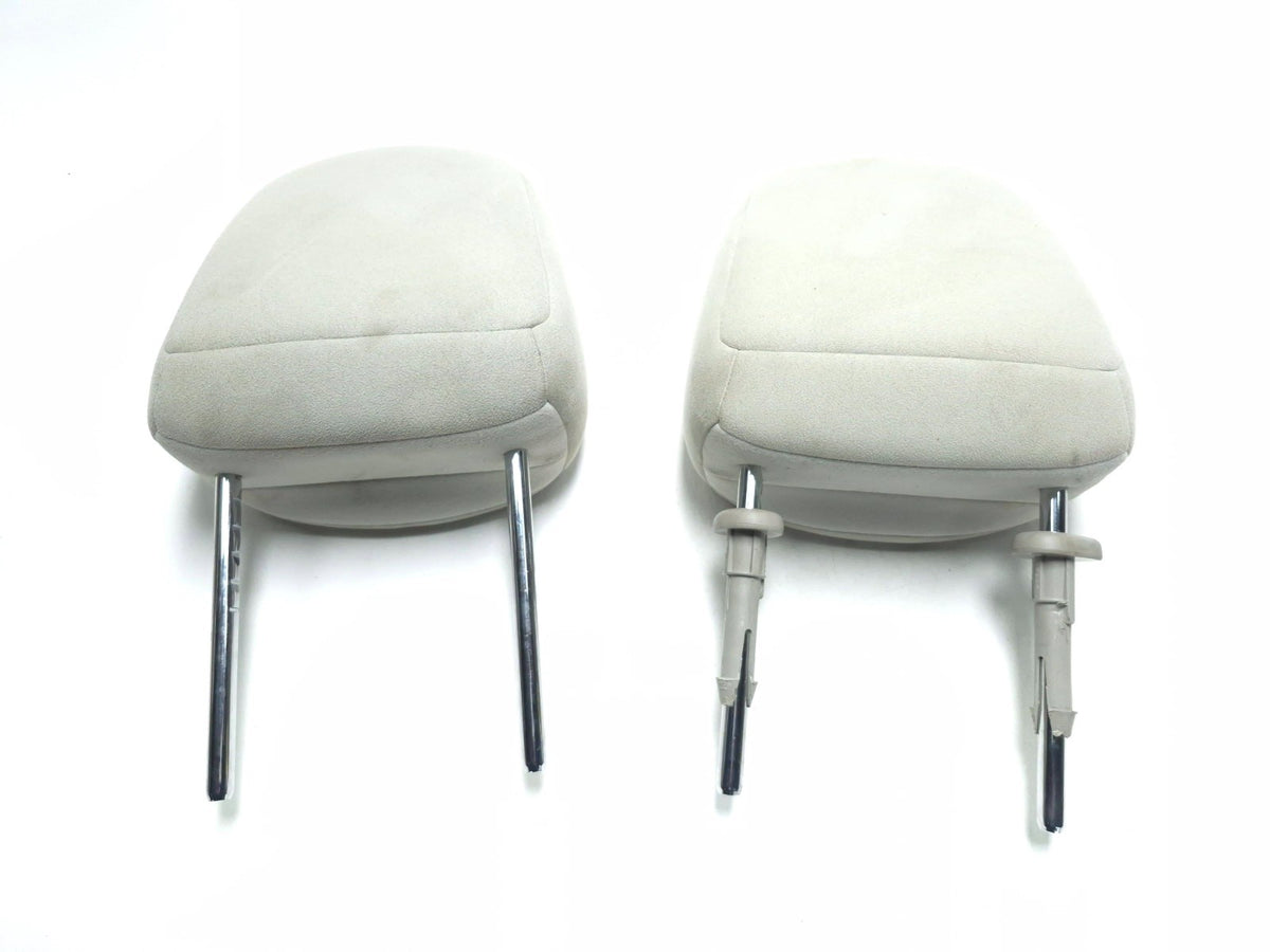 2012 Nissan Leaf Front Seat Headrest Left & Right 86400-3na0a OEM
