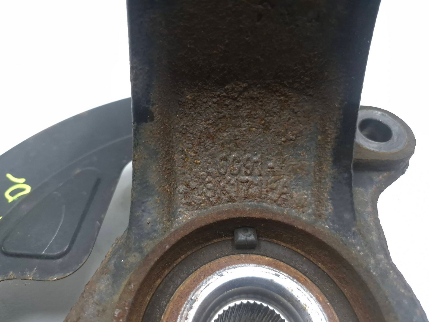 2013 Volvo S60 T5 Front Left Driver Spindle Knuckle OEM 31201285