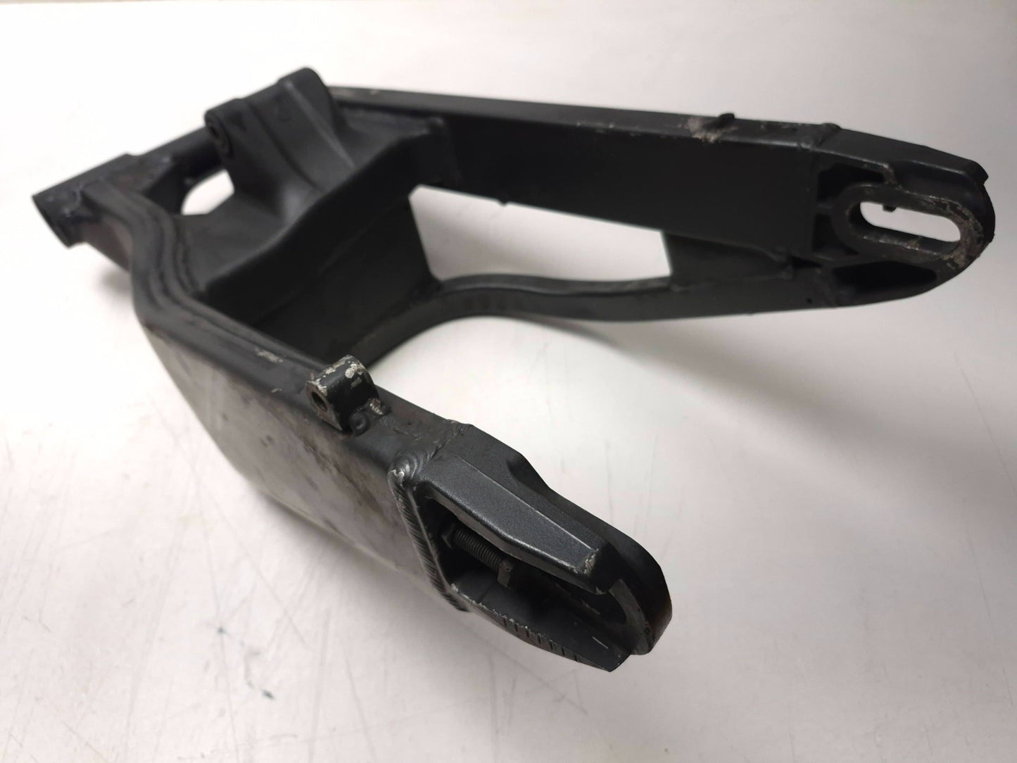 2005 Kawasaki Ninja Zx10r Rear Swingarm OEM