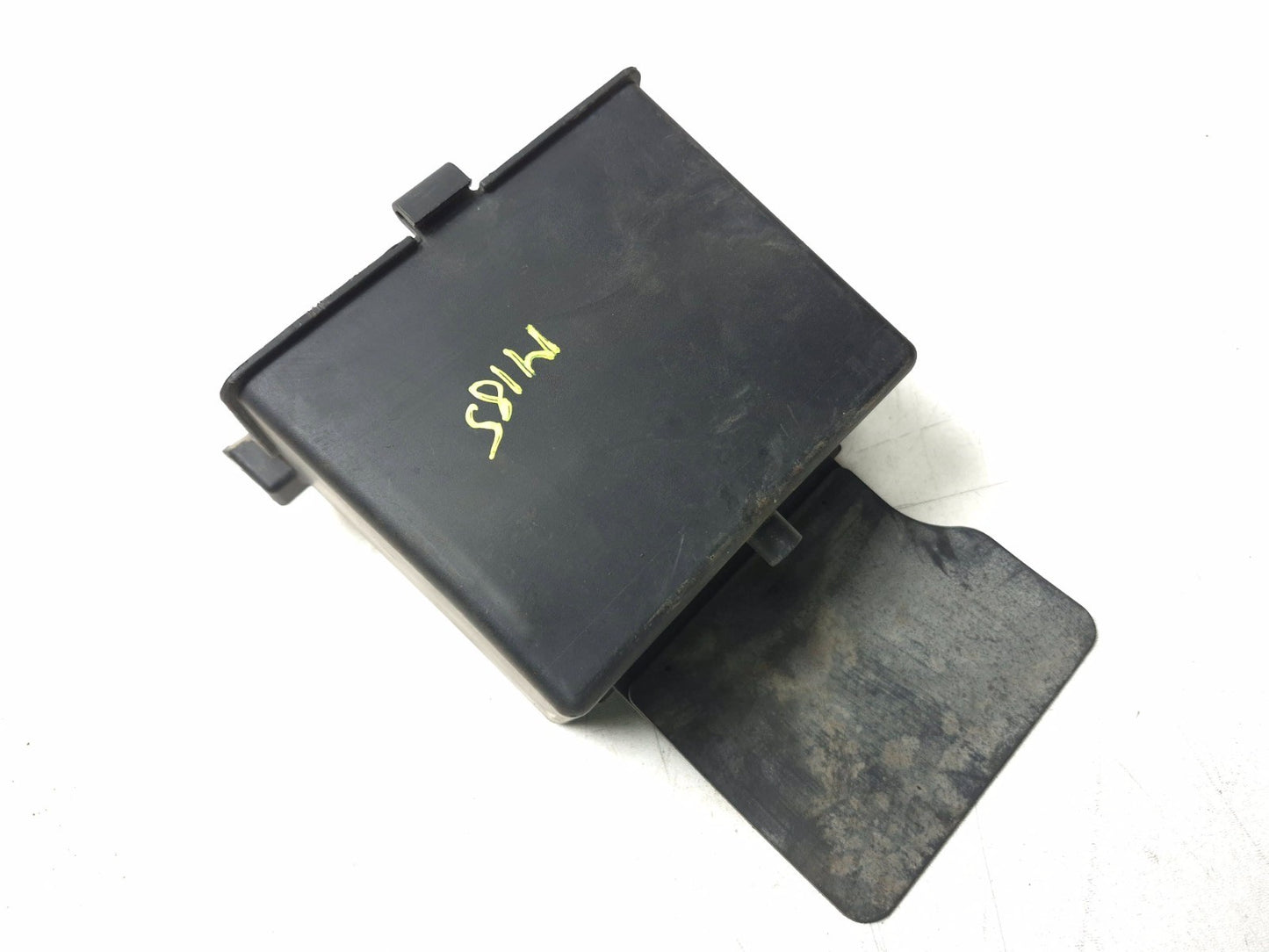 1991 Yamaha Fzr600r Battery Tray Holder OEM
