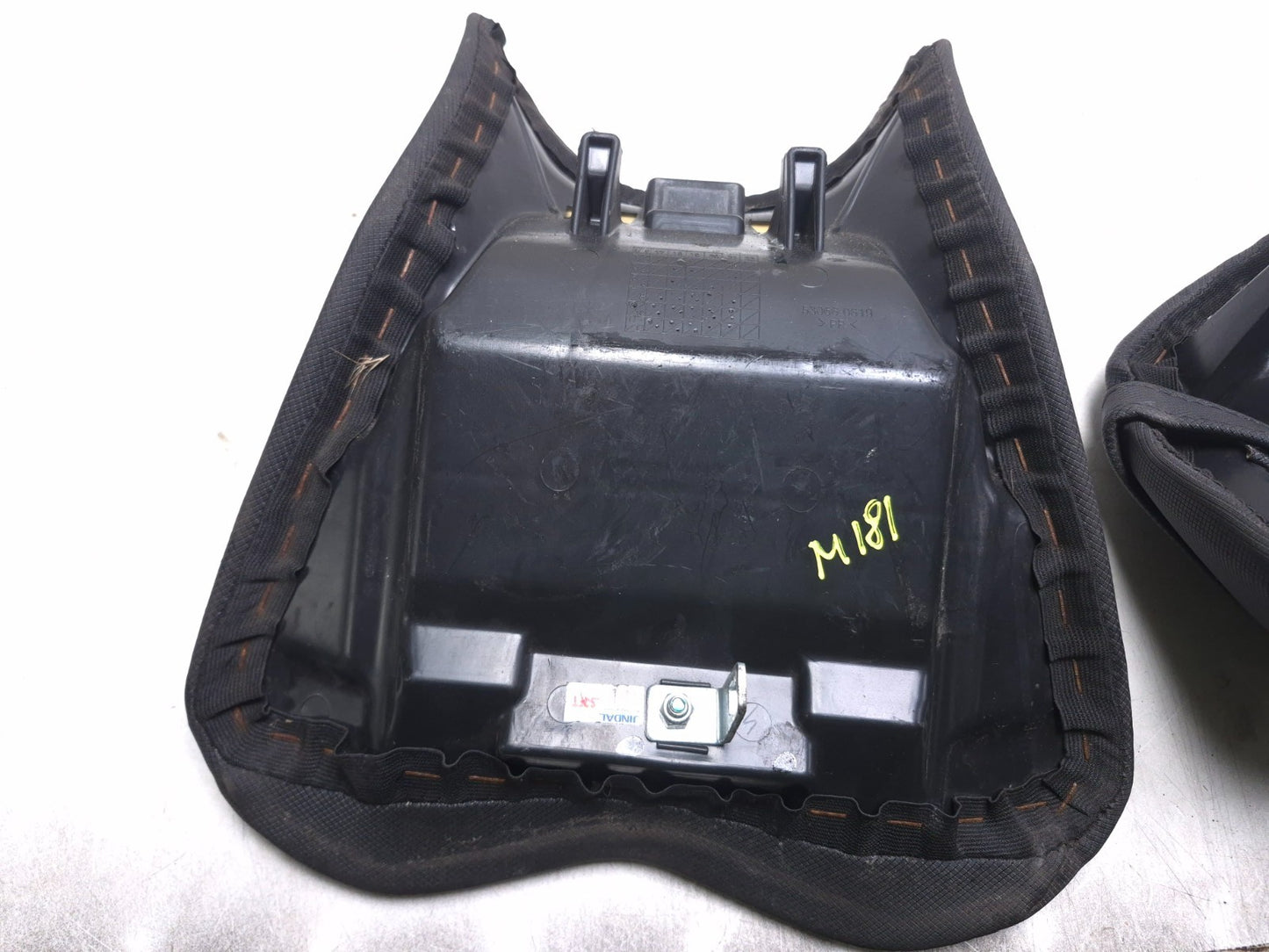 2023 Kawasaki Er400 Z400 Seat Front & Rear OEM