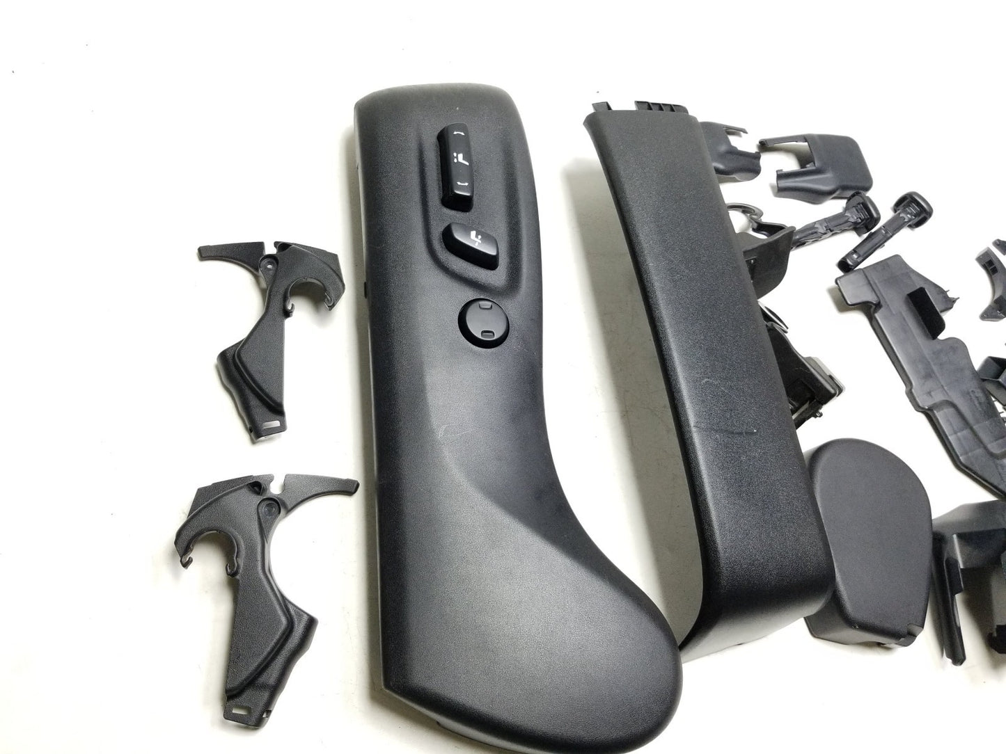 11-17 Lexus CT200h Front Driver Seat Adjust Control Switch Trim Cover Panel Oem✅