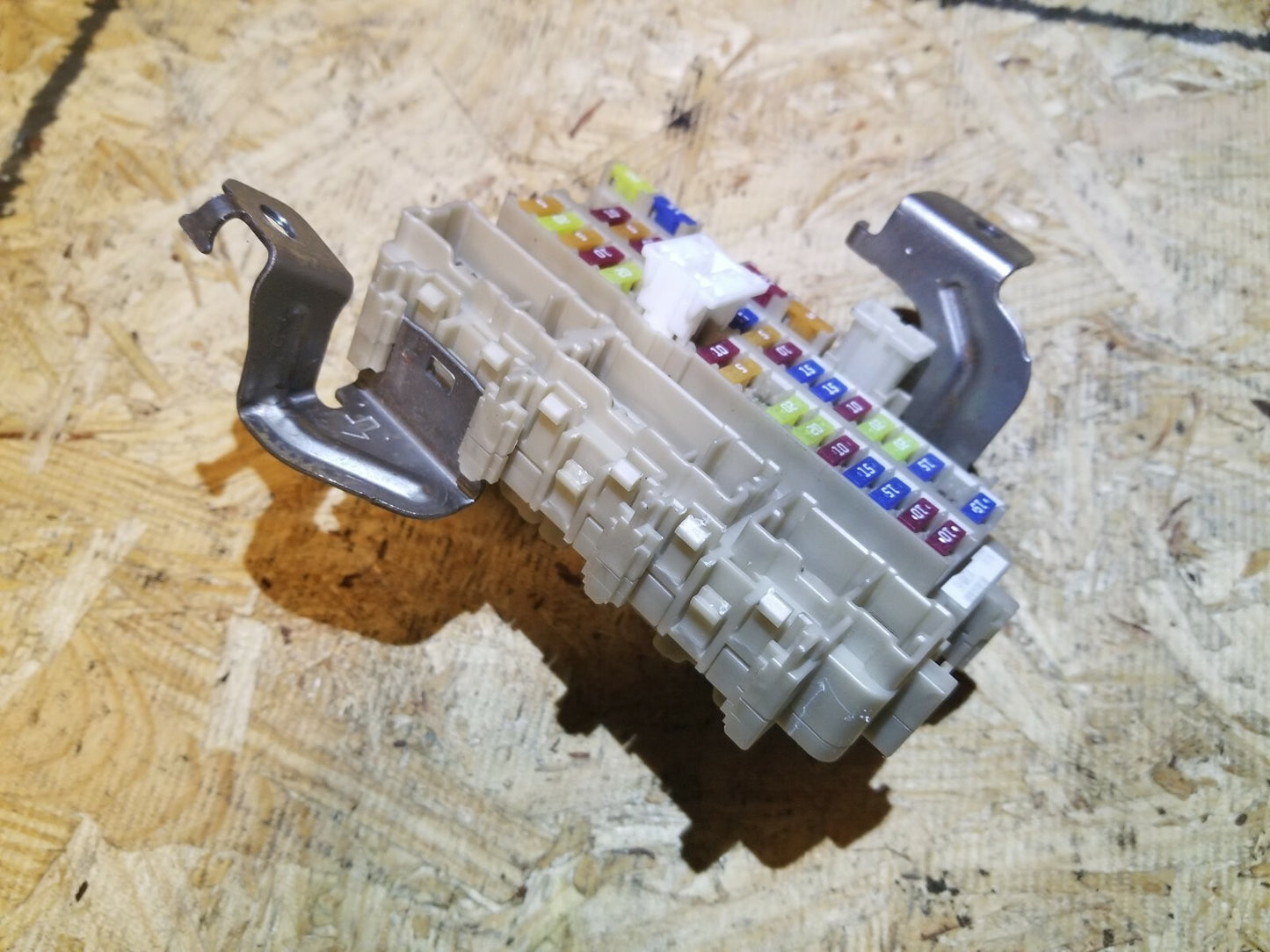 13 14 15 Nissan Altima 2.5l Fuse Box OEM