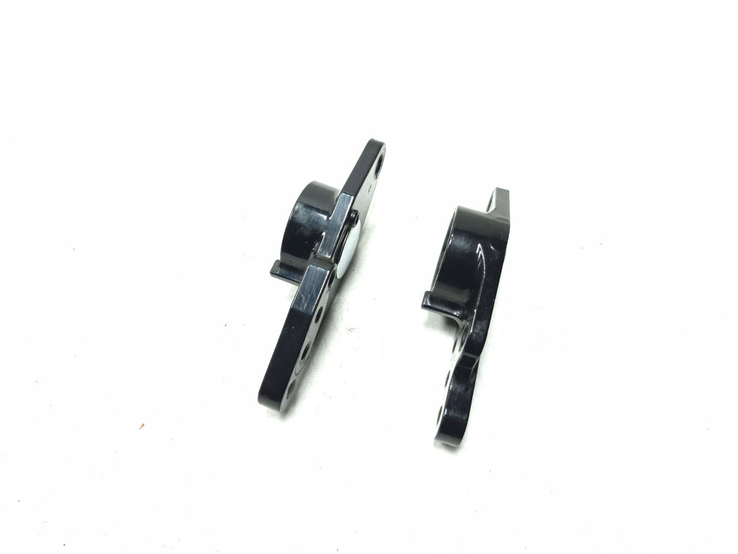 2004 Harley Davidson Touring Electra Glide Swingarm Bracket Left & Right OEM
