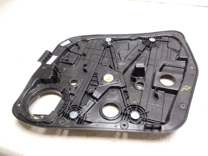 2014 - 2019 Kia Soul Window Regulator Front Passenger Side Right OEM