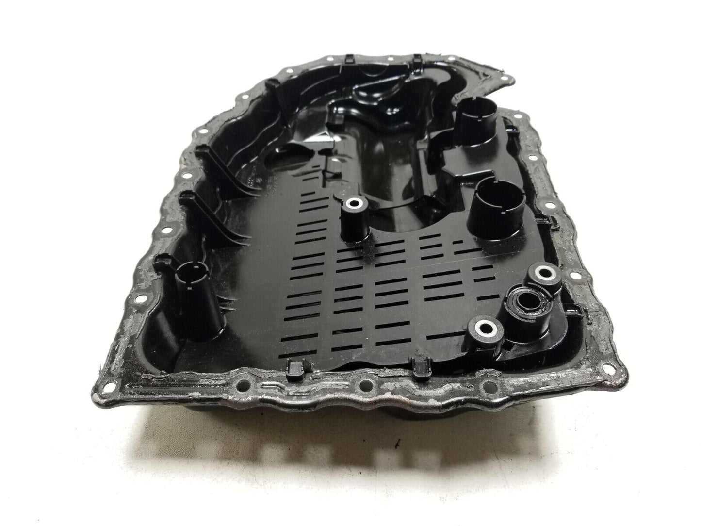 2009 - 2017 Volkswagen Tiguan Engine Oil Pan  2.0l OEM