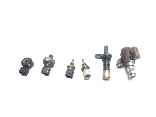 2015 Nissan Juke Knock Oil Temperature Crankshaft Vvt Sensor 6pcs OEM