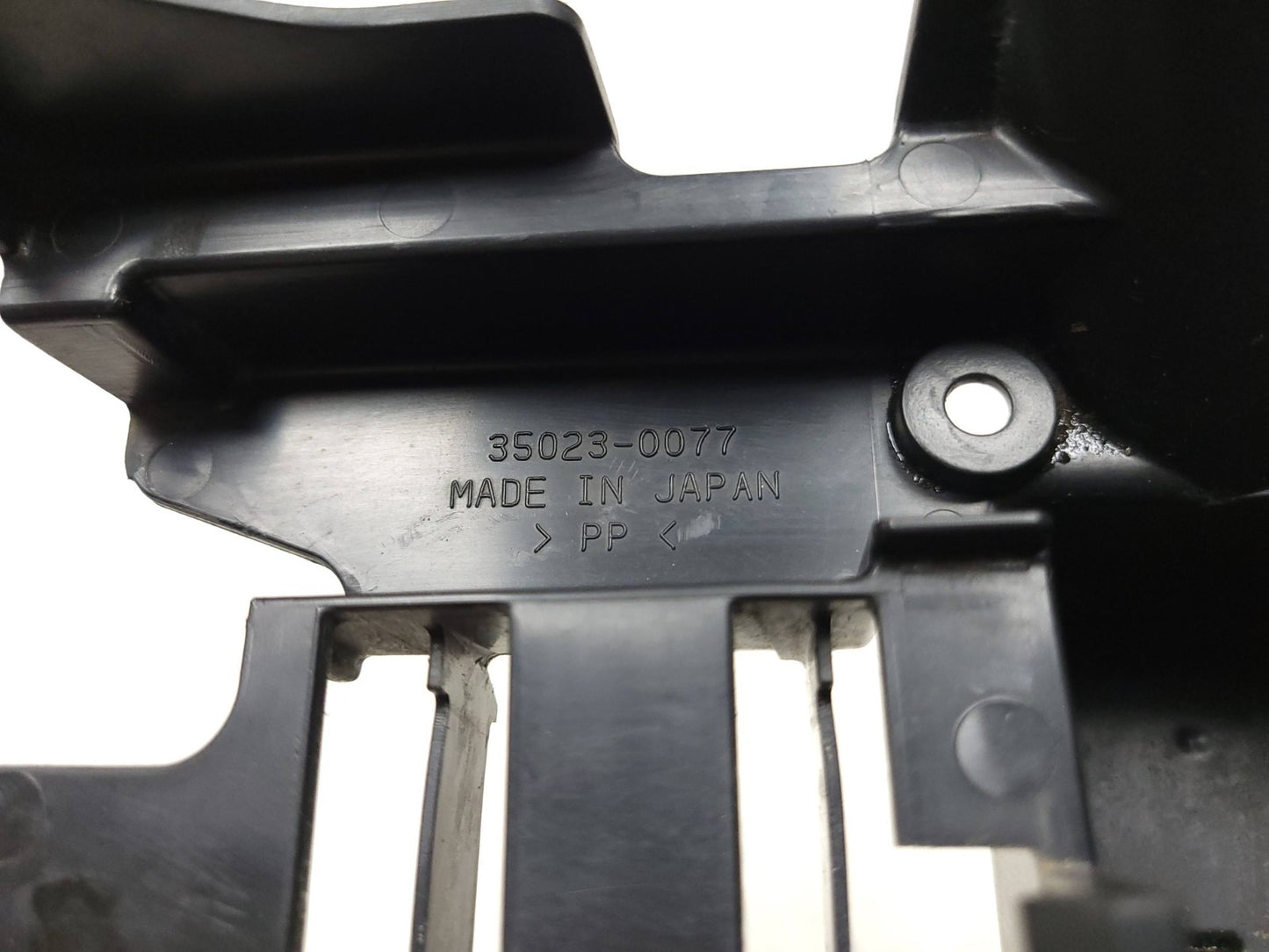 06 - 08 Kawasaki Ninja 650 Ex650 Rear Fender Battery Tray  OEM