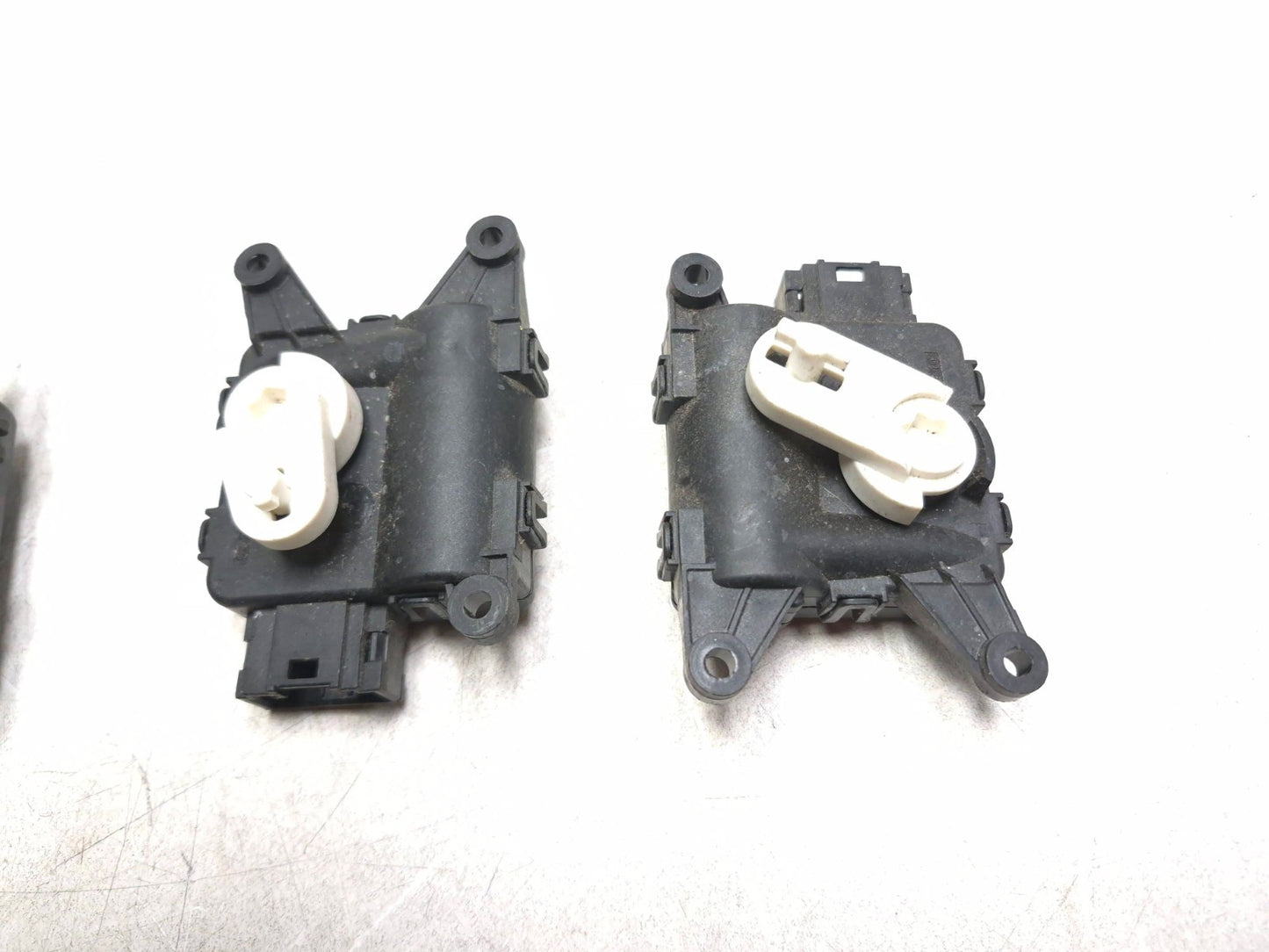 2012 Volkswagen Passat HVAC A/c Heater Blend Door Actuator Flap Motor 5 Pcs OEM