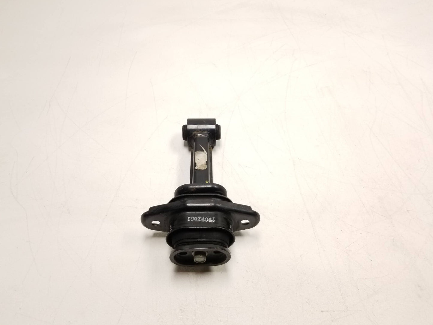 2020 Hyundai Venue Engine Mount Torque Arm Strut OEM