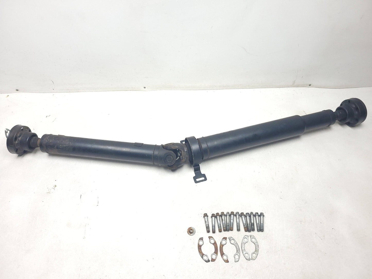 2007 Range Rover 4.2l Driveshaft Rear OEM