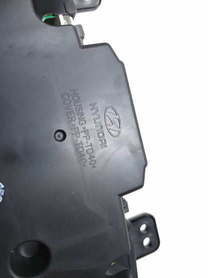 2014 Hyundai Accent Speedometer Instrument Cluster OEM 94001-1r005