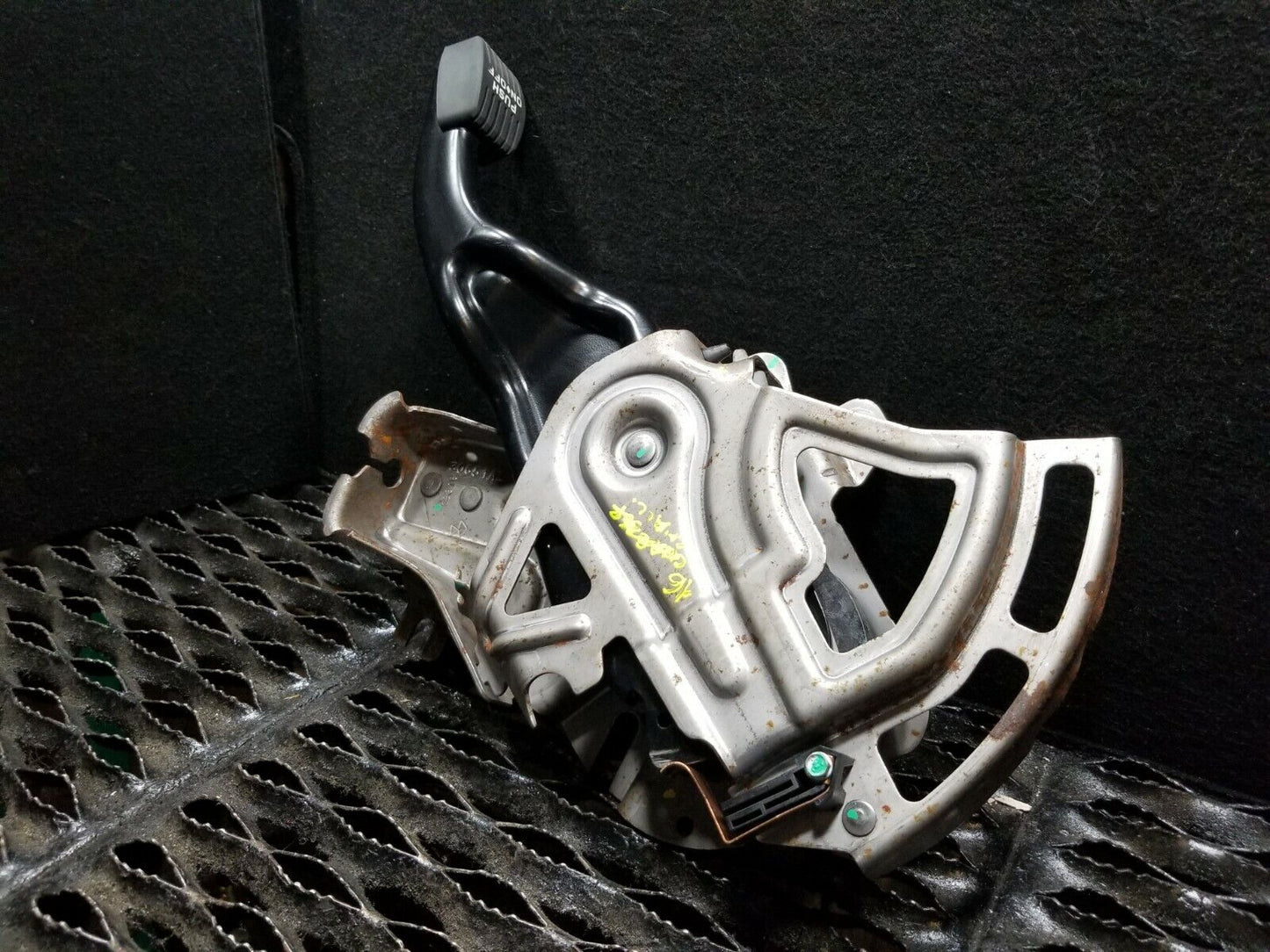 16 17 Dodge Challenger Emergency Parking Brake Stop Pedal Lever OEM 12k