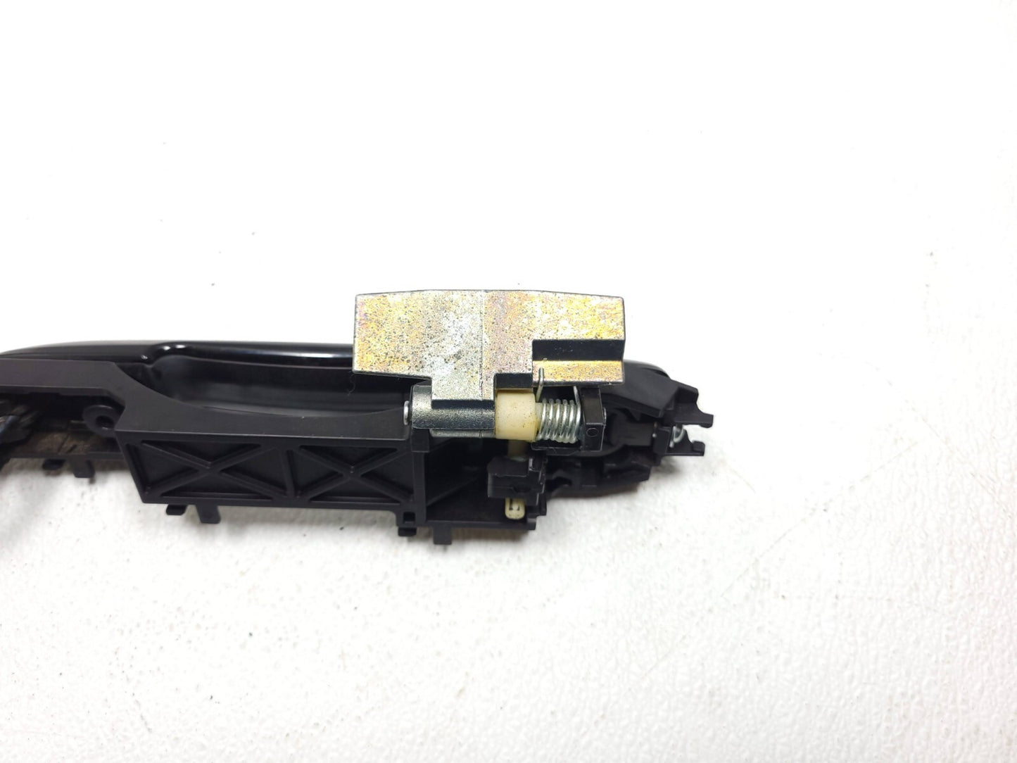 2014 Infiniti Q60 Coupe Exterior Door Handle Front Passenger Side Right OEM