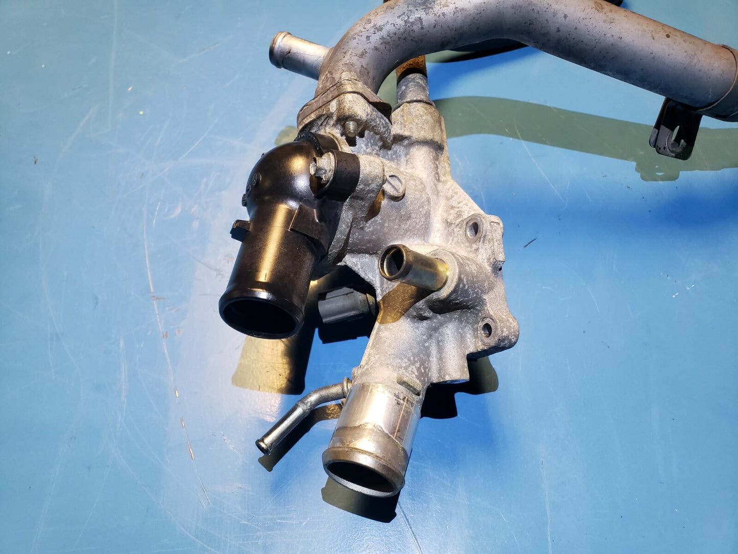 2012 Mazda 3 2.0l Engine Coolant Thermostat Housing OEM