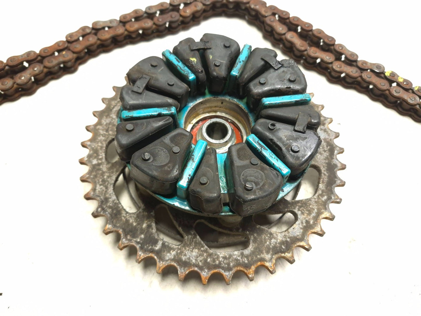 2024 Yamaha R3 Yzfr3 Rear Wheel Hub & Sprocket W/ Drive Chain OEM