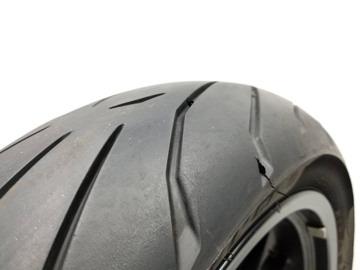 20 - 24 Benelli 302s Rear Wheel Rim & Tire 160/60 R17 Straight OEM 1609 Miles