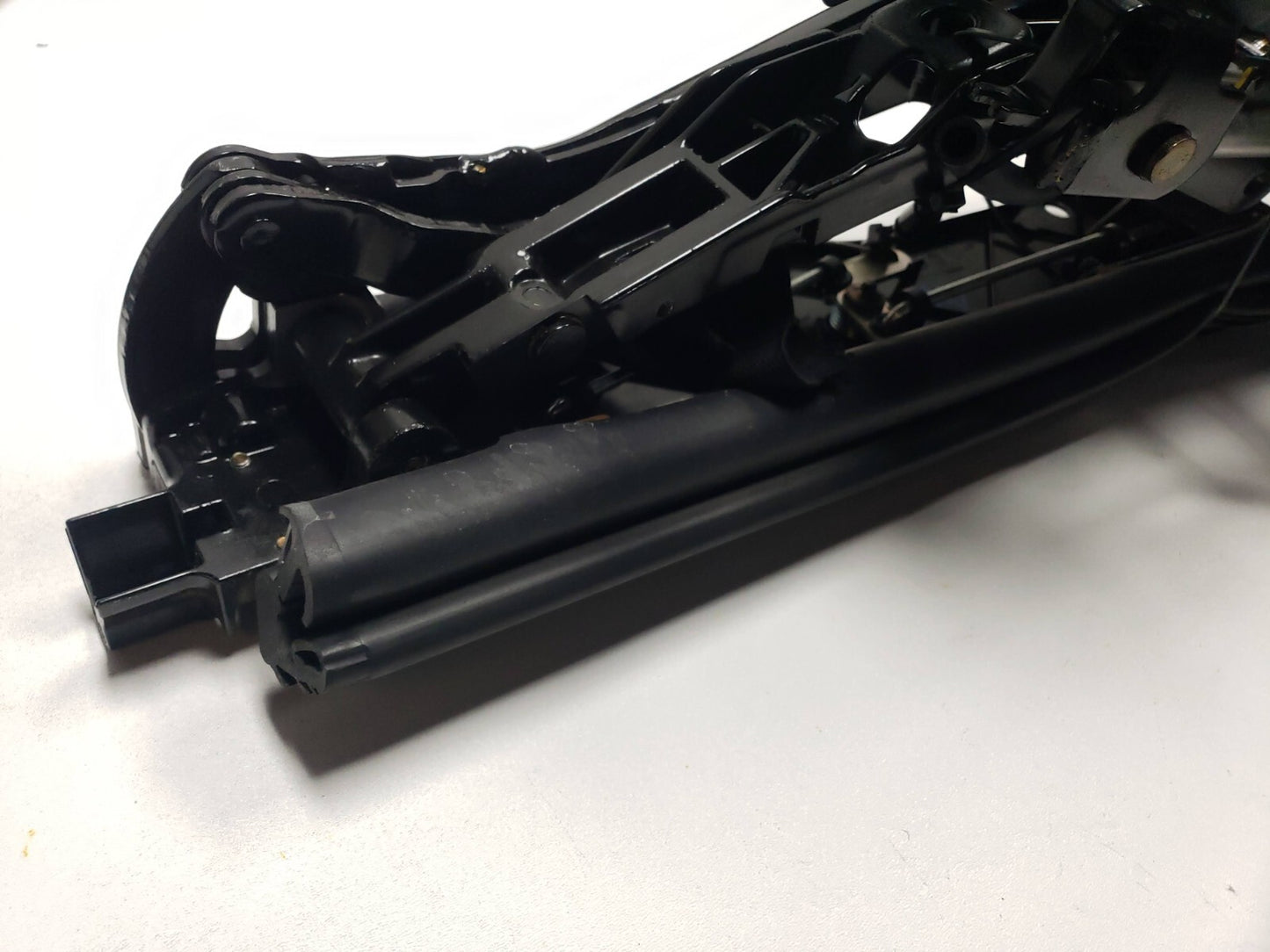 2011 Chrysler 200s Convertible Roof Lift Motor Hinge Pair OEM