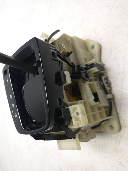 2013 Hyundai Genesis Automatic Gear Shifter Selector Lever OEM