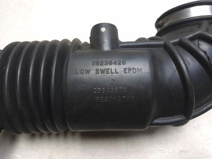 2011 Cadillac Сts 3.6l Air Cleaner Intake Tube Hose OEM