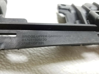 20 21 22 Kia Stinger Bridge Upper Garnish OEM 312 Miles