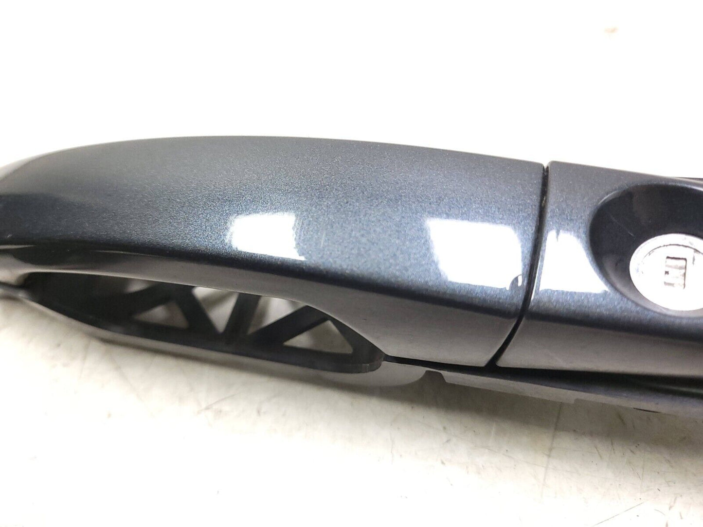 2010 - 2017 Chevrolet Equinox Exterior Door Handle Front Driver Side Left OEM