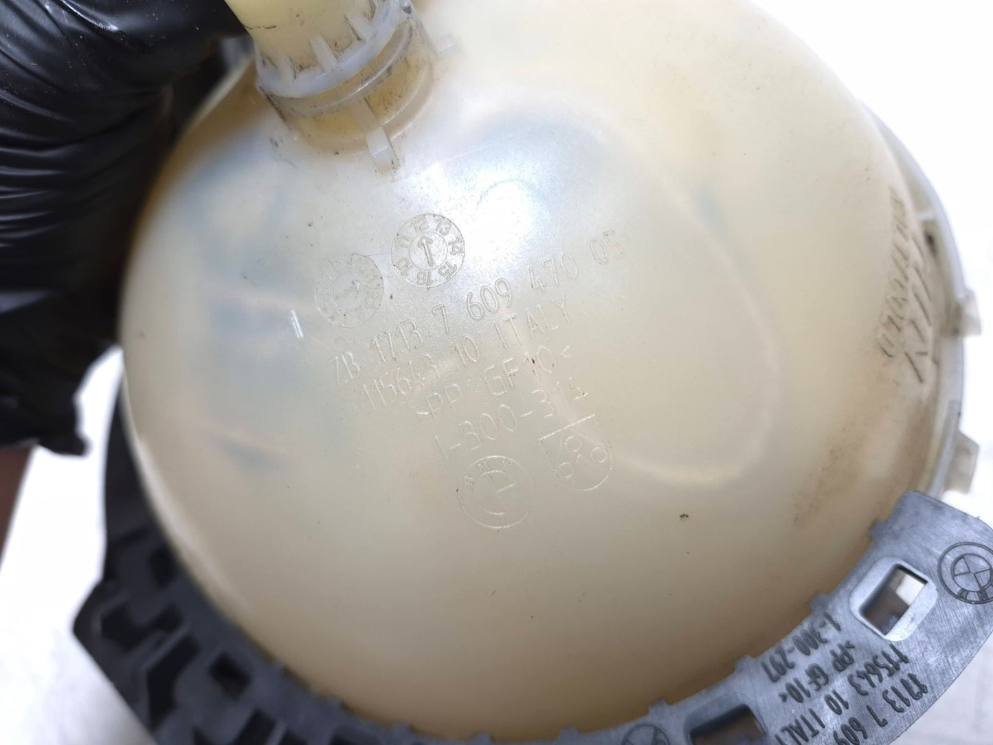 2013 BMW 328i F30 Coolant Reservoir Tank OEM