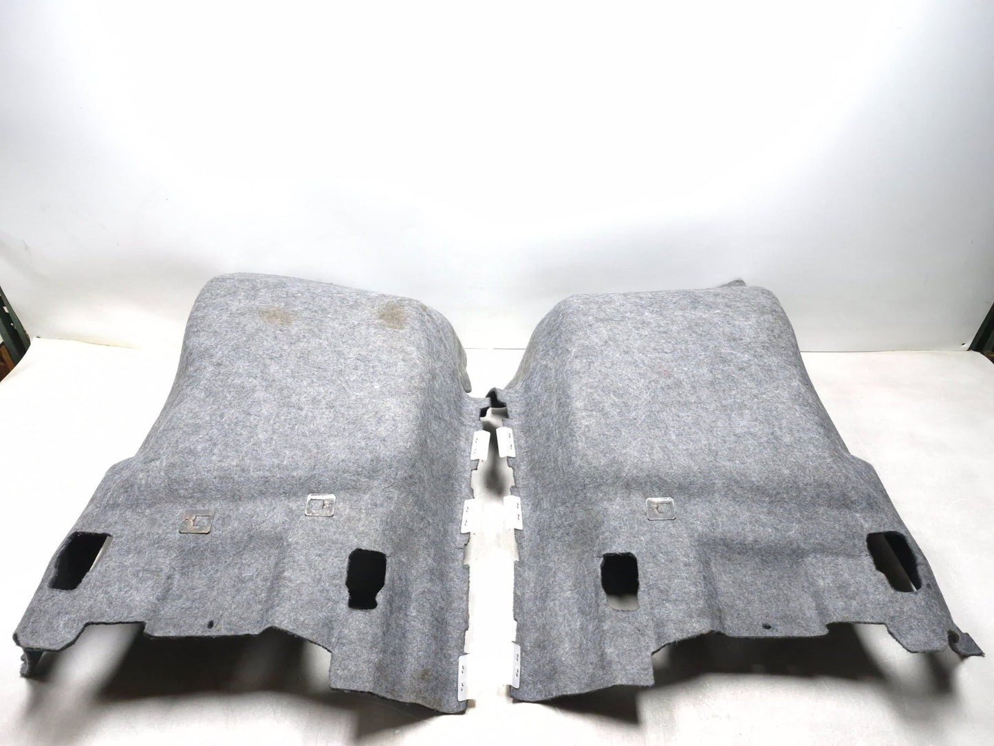 2007 Saab 9-5 2.3t Aero Carpet Floor Mat Front Driver Side Left & Right Pair OEM