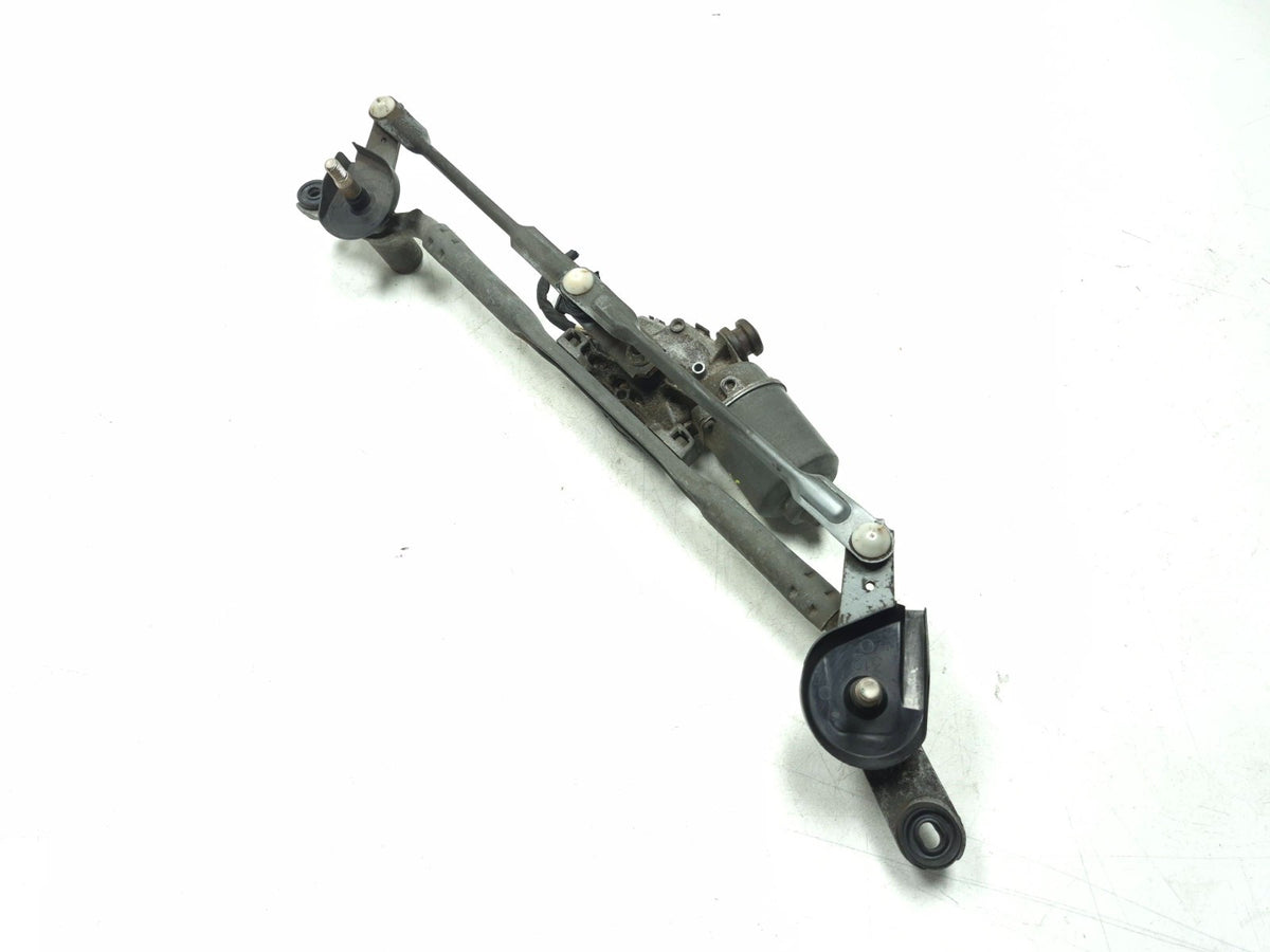 2011 - 2014 Hyundai Sonata Windshield Wiper Motor & Linkage Transmission OEM