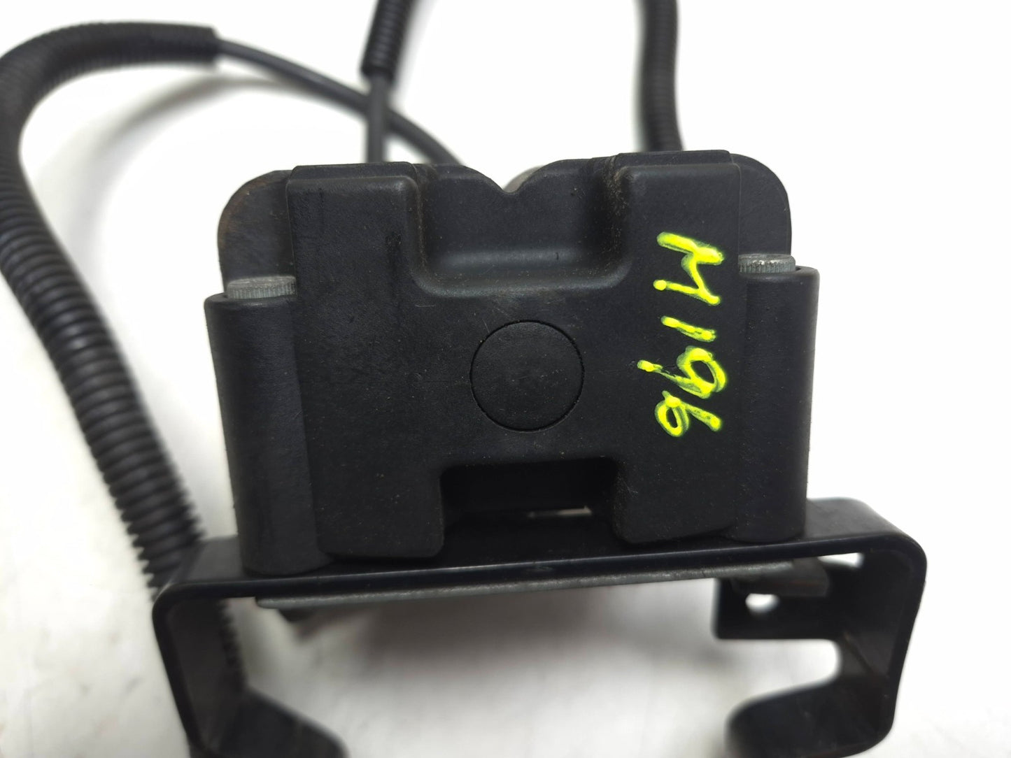 2004 Harley-davidson Sportster Xl883 Ignition Coil OEM