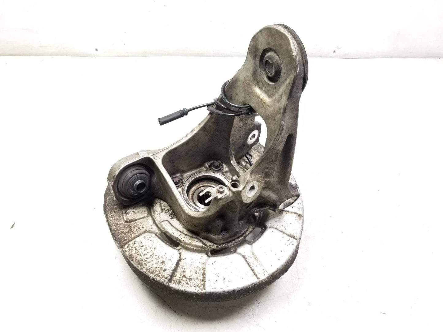2011 BMW X5 E70 Rear Spindle Knuckle Wheel Hub Driver Side Left OEM