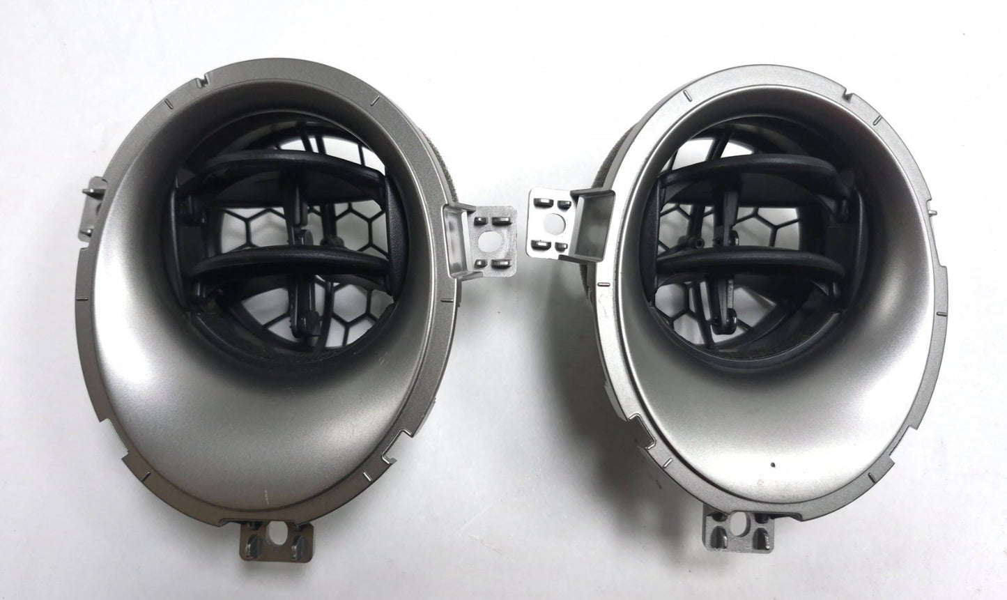 2015 Nissan Juke Dash Air Vent Left & Right OEM