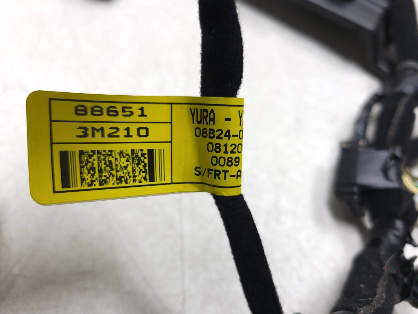 2009 Hyundai Genesis Seat Wire Wiring Harness Front Passenger Side Right OEM