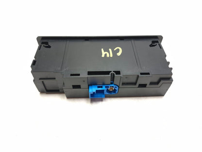 2015 Mercedes-benz C 300 Console Usb Sd Memory Port OEM
