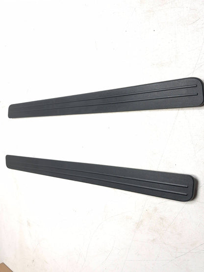 2013 Hyundai Genesis Door Sill Scuff Trim Cover Left & Right OEM