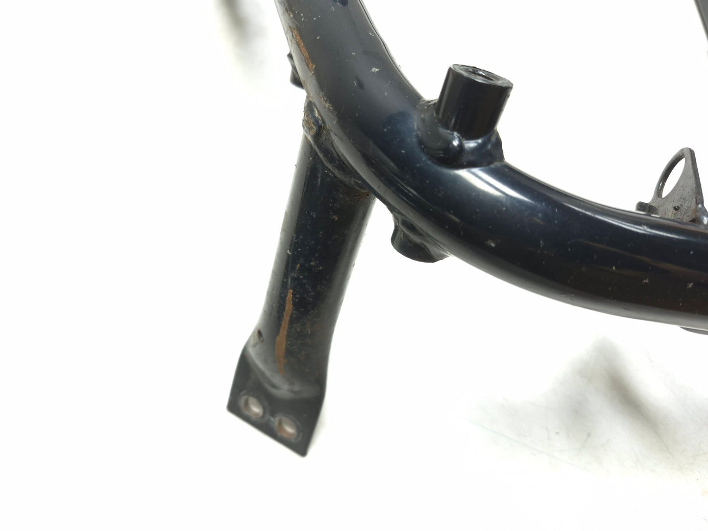 2004 Suzuki Intruder Volusia Vl800 Lower Frame Mount Bracket Pair OEM