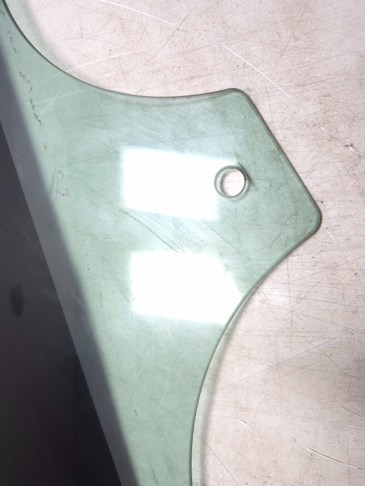 2013 Ford Focus Hatchback Rear Door Window Glass Passenger Side Right OEM